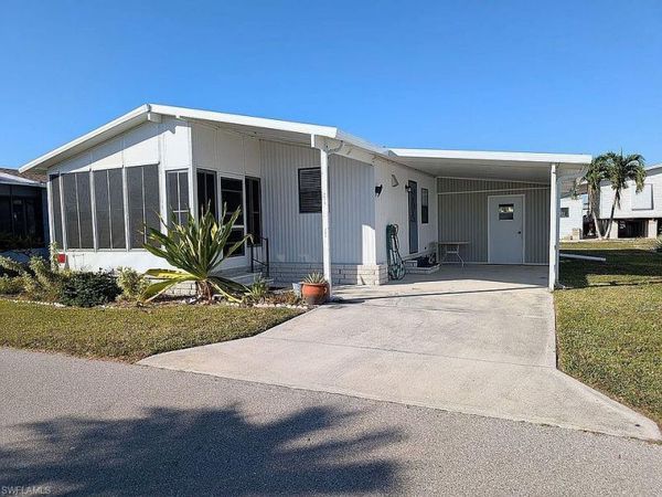 4978 Mullette LN, ST. JAMES CITY, FL 33956