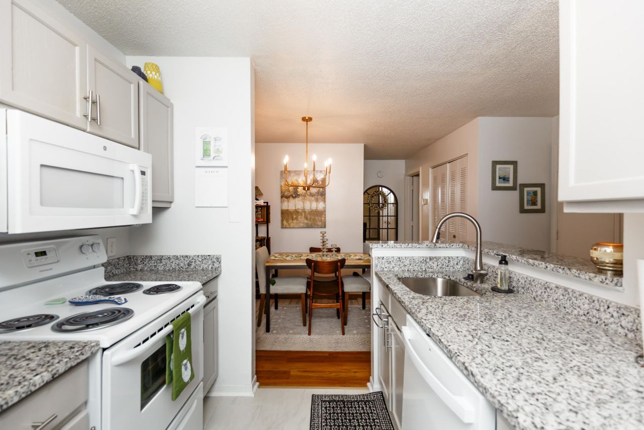 2011 N Highway 17 Photo 16