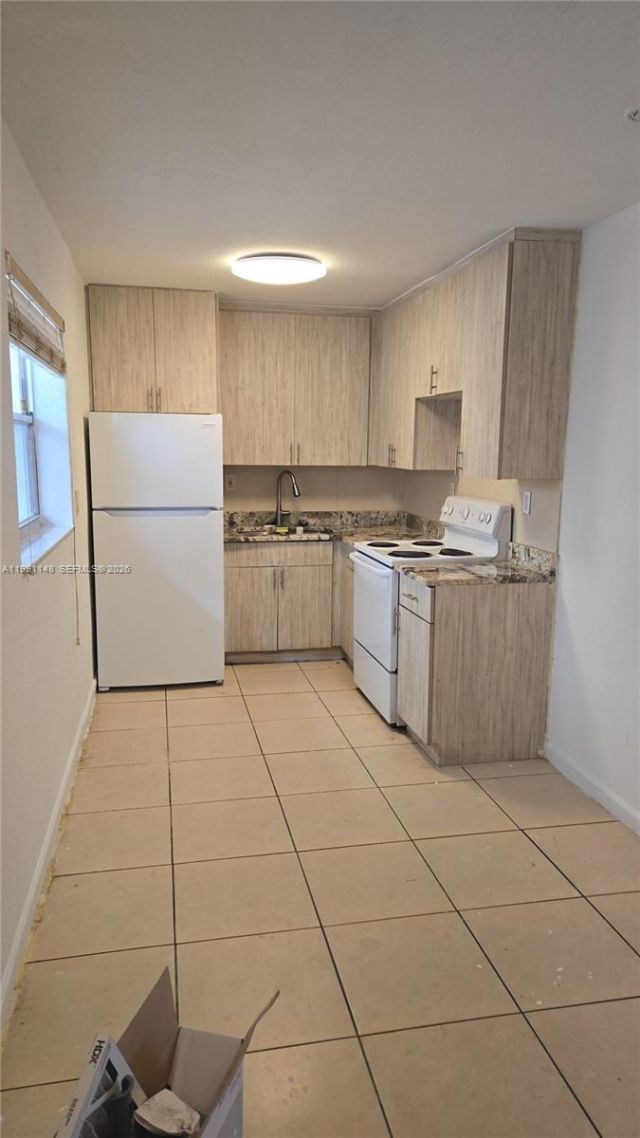 12890 NE 8th Ave, Unit 107, North Miami, FL 33161 Photo