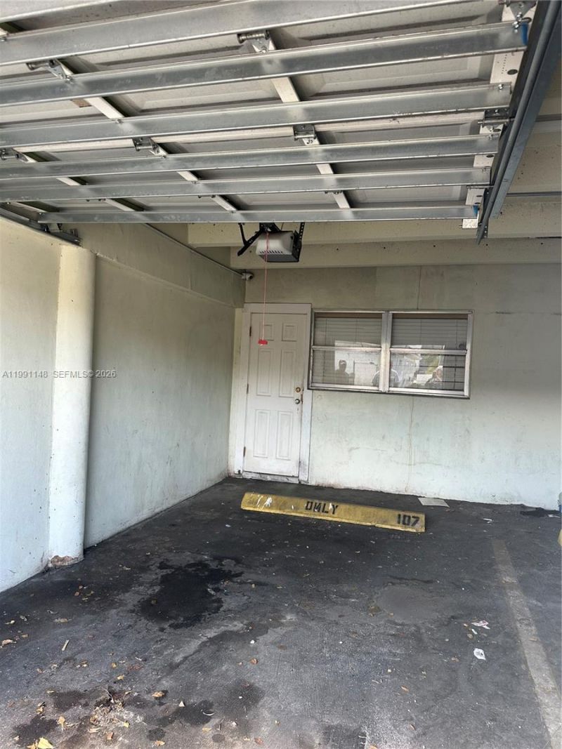 12890 NE 8th Ave , Unit 107, North Miami, FL 33161 Photo