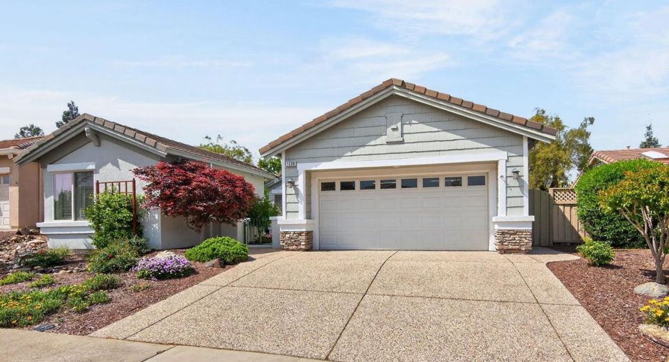 1230 Sun Valley Loop, Lincoln, CA 95648 Photo