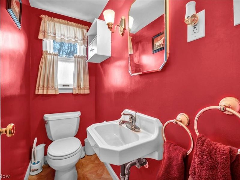 25400 Glenbrook Boulevard, Euclid, OH 44117 Photo 17