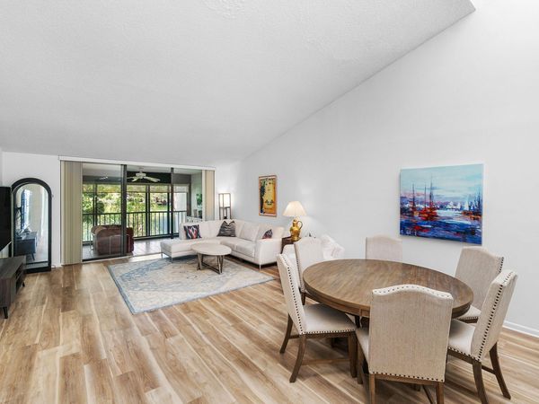 61 Eastgate Drive, Unit D, Boynton Beach, FL 33436