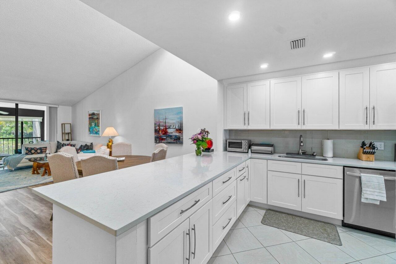 61 Eastgate Drive, Unit D, Boynton Beach, FL 33436 Photo