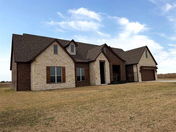 20562 140th Street, Maysville, OK 73057