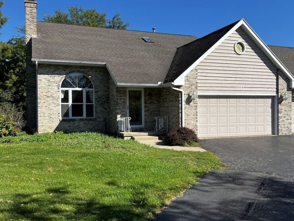 3051 Fairway Oaks Drive , DeKalb, IL 60115