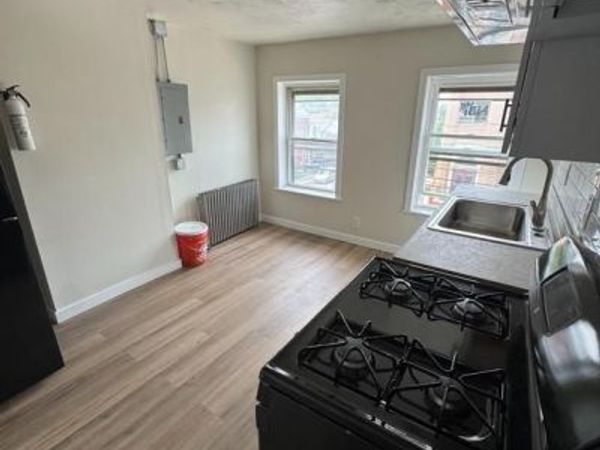 620 CHESTNUT AVENUE, Unit 2, TRENTON, NJ 08611