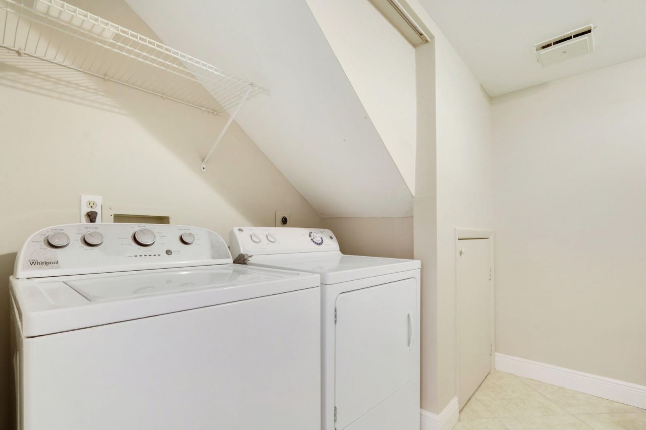 825 Center Street, Unit 12a, Jupiter, FL 33458 Photo