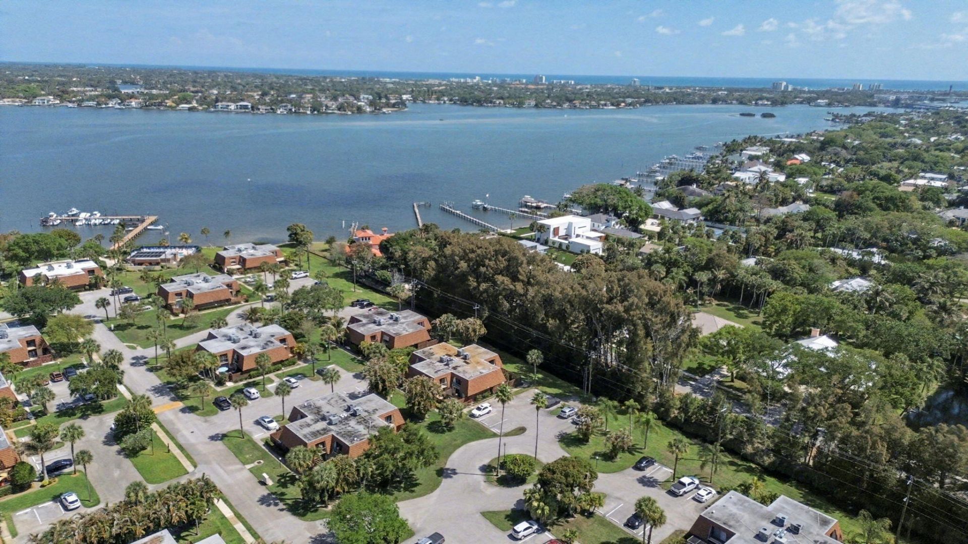 825 Center Street, Unit 12a, Jupiter, FL 33458 Photo