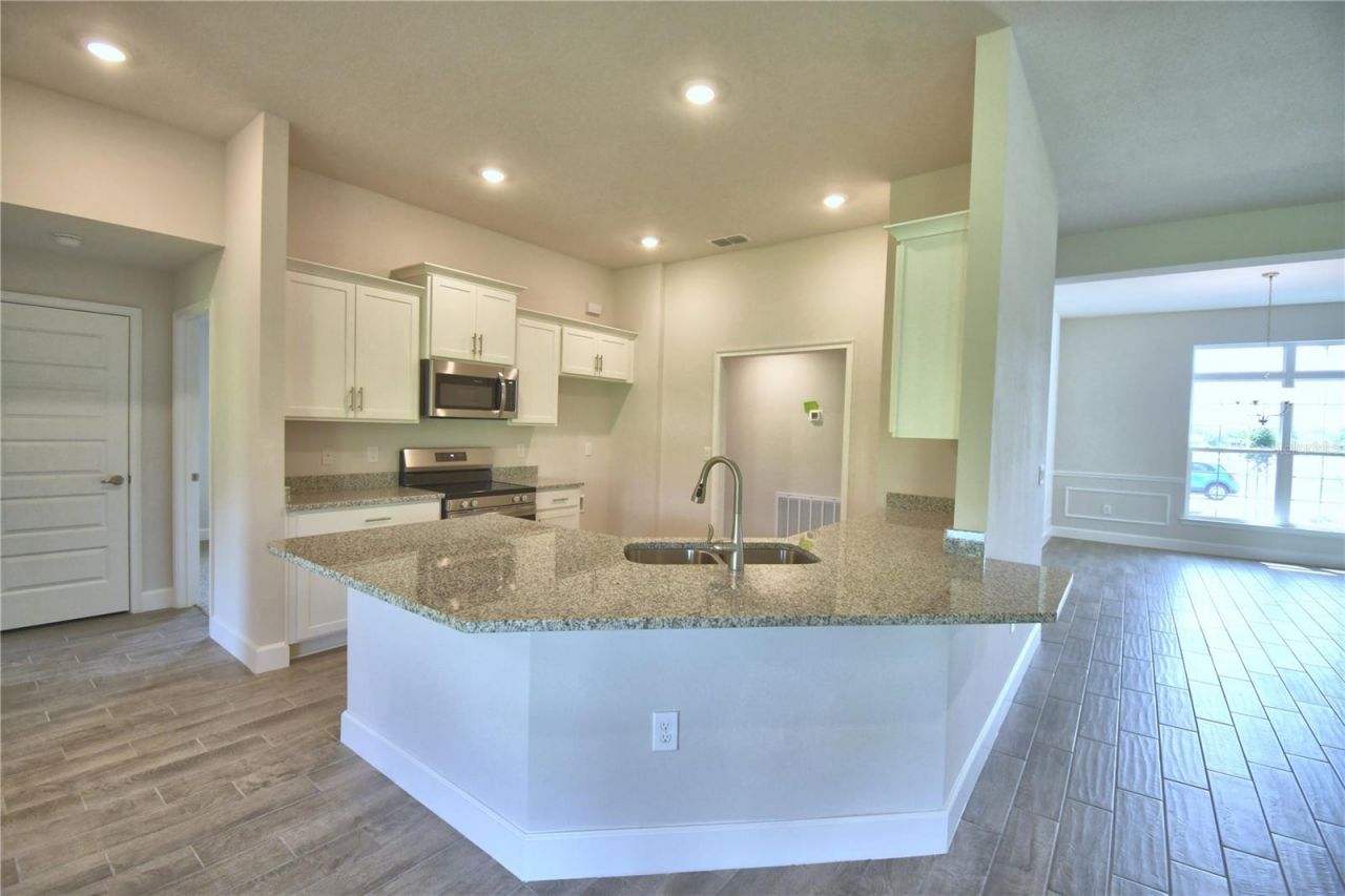 5250 Tennessee Ridge Court, Auburndale, FL 33823 Photo