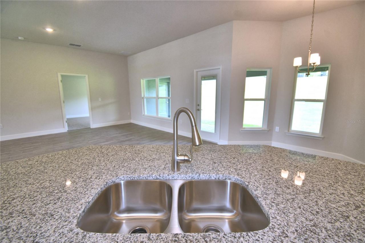 5250 Tennessee Ridge Court , Auburndale, FL 33823 Photo