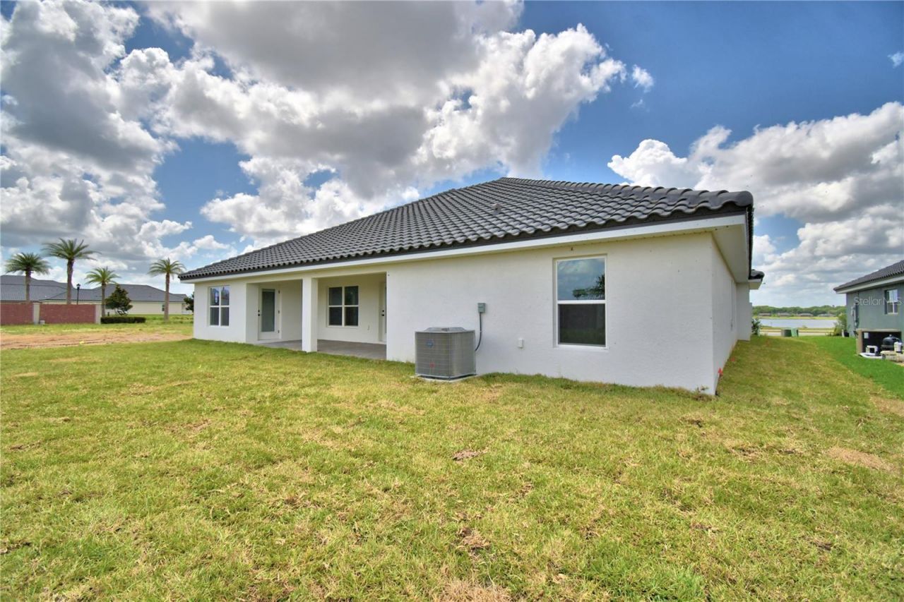 5250 Tennessee Ridge Court, Auburndale, FL 33823 Photo