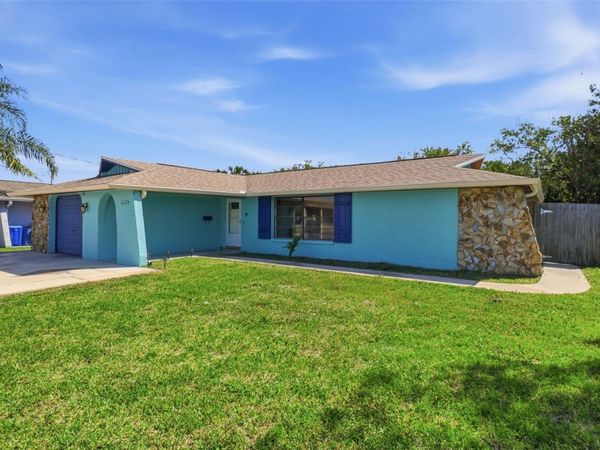 12816 1ST ISLE , HUDSON, FL 34667