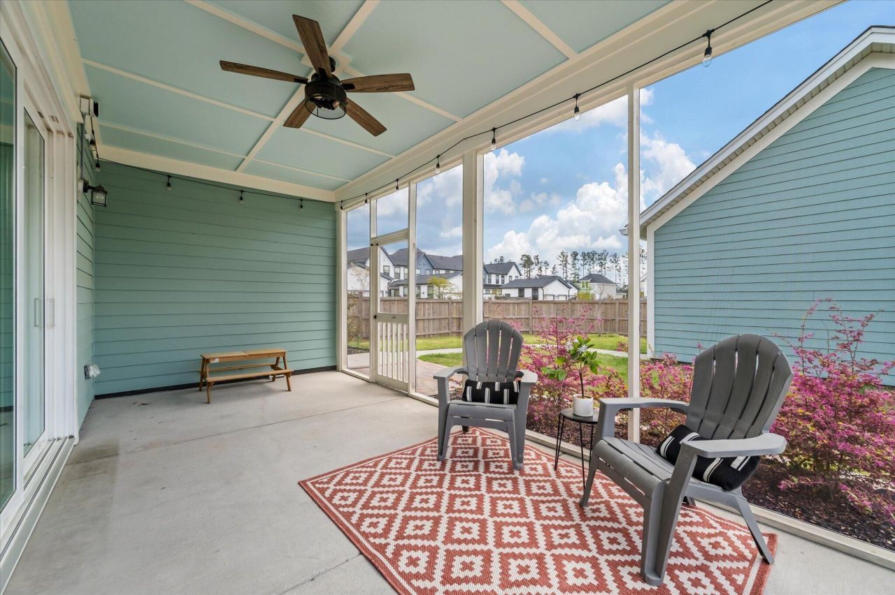 619 Blueway Avenue Photo 21