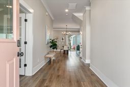 619 Blueway Avenue photo 4
