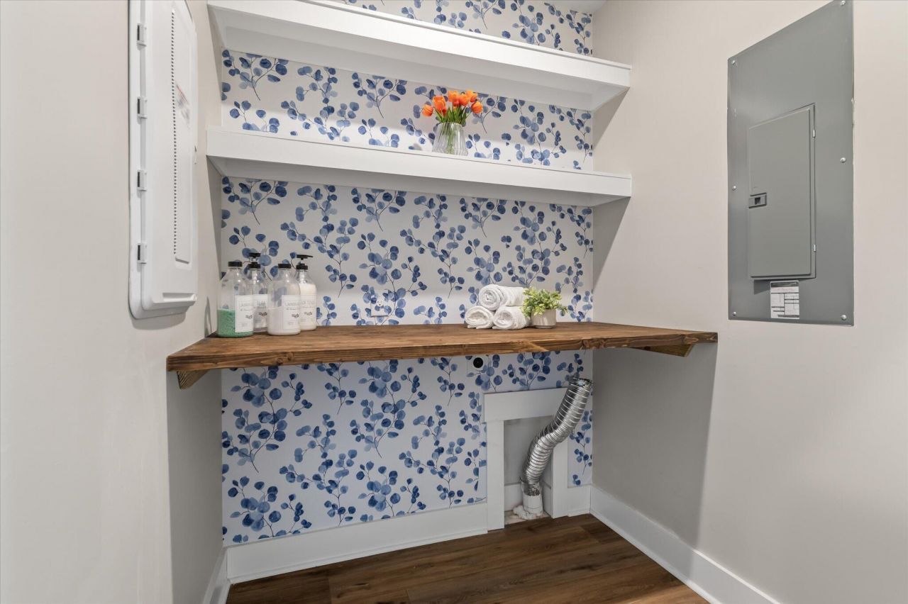 619 Blueway Avenue Photo 31