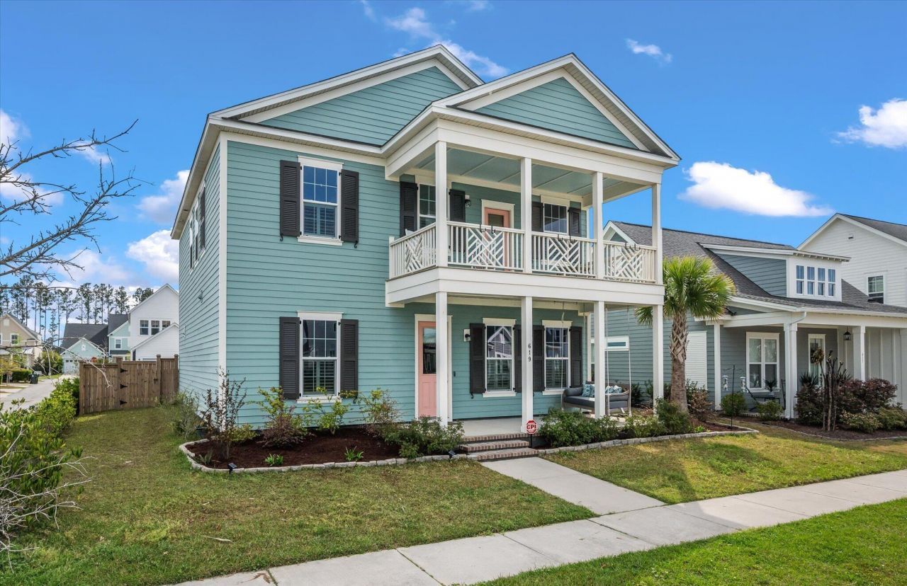 619 Blueway Avenue Photo 5