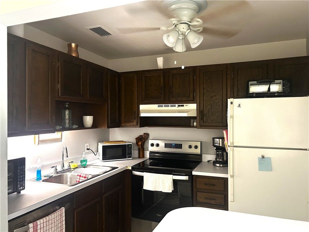 15 Vista Gardens Trail, Unit 104, Vero Beach, FL 32962 Photo