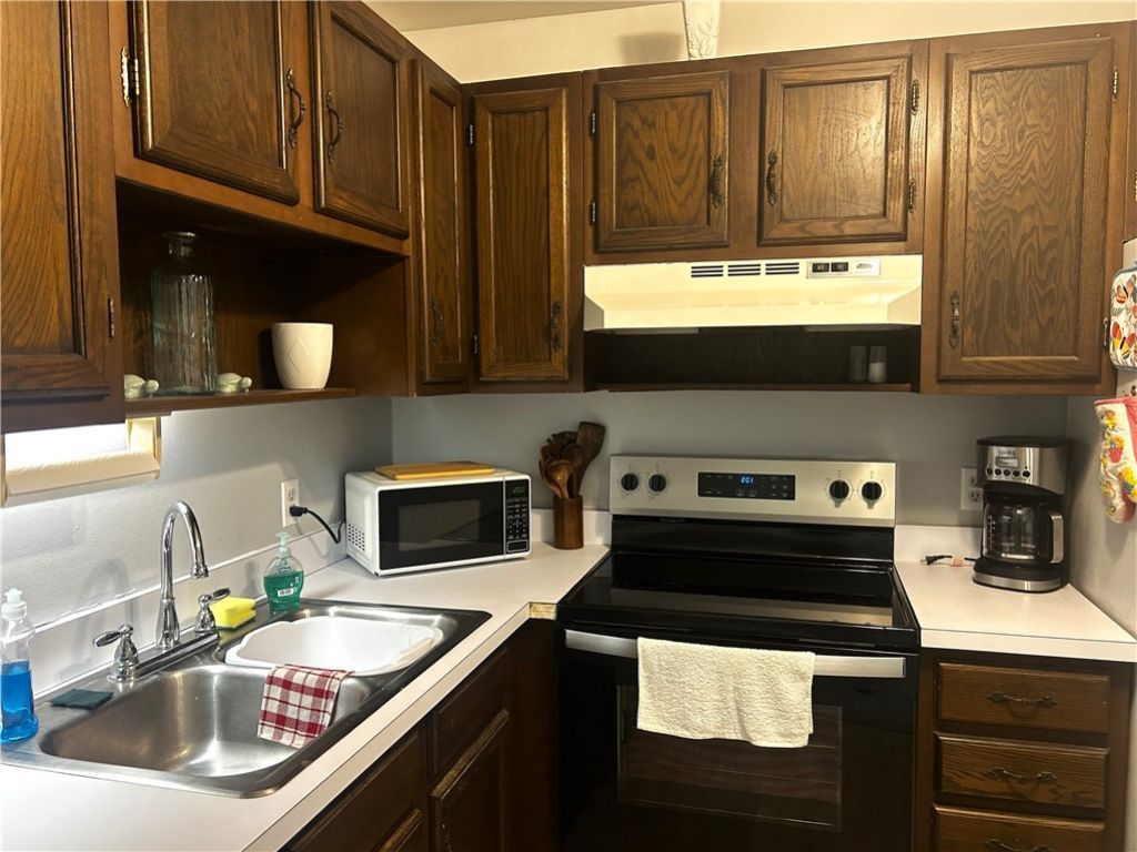 15 Vista Gardens Trail, Unit 104, Vero Beach, FL 32962 Photo