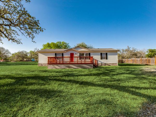 5111 Savannah Woods, Von Ormy, TX 78073