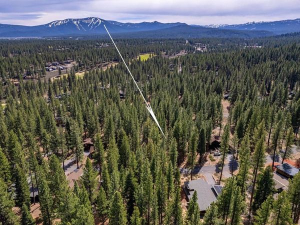 11581 Bottcher Loop, Truckee, CA 96161