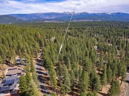 11581 Bottcher Loop, Truckee, CA 96161 Photo