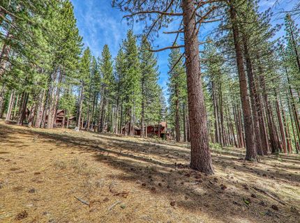 11581 Bottcher Loop, Truckee, CA 96161 Photo
