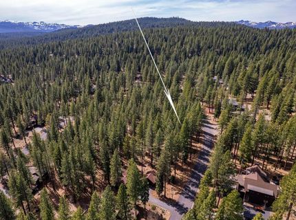 11581 Bottcher Loop, Truckee, CA 96161 Photo