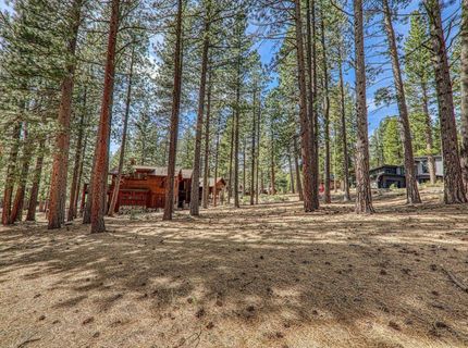 11581 Bottcher Loop, Truckee, CA 96161 Photo