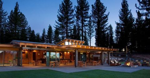 11581 Bottcher Loop, Truckee, CA 96161 Photo