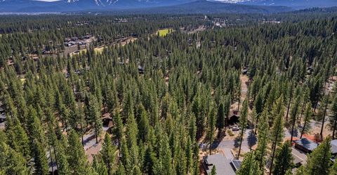 11581 Bottcher Loop, Truckee, CA 96161 Photo