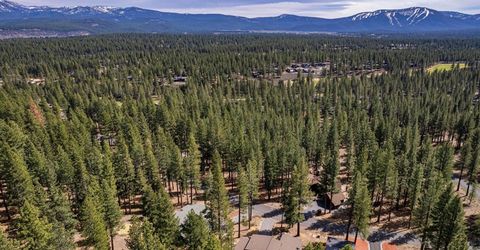 11581 Bottcher Loop, Truckee, CA 96161 Photo