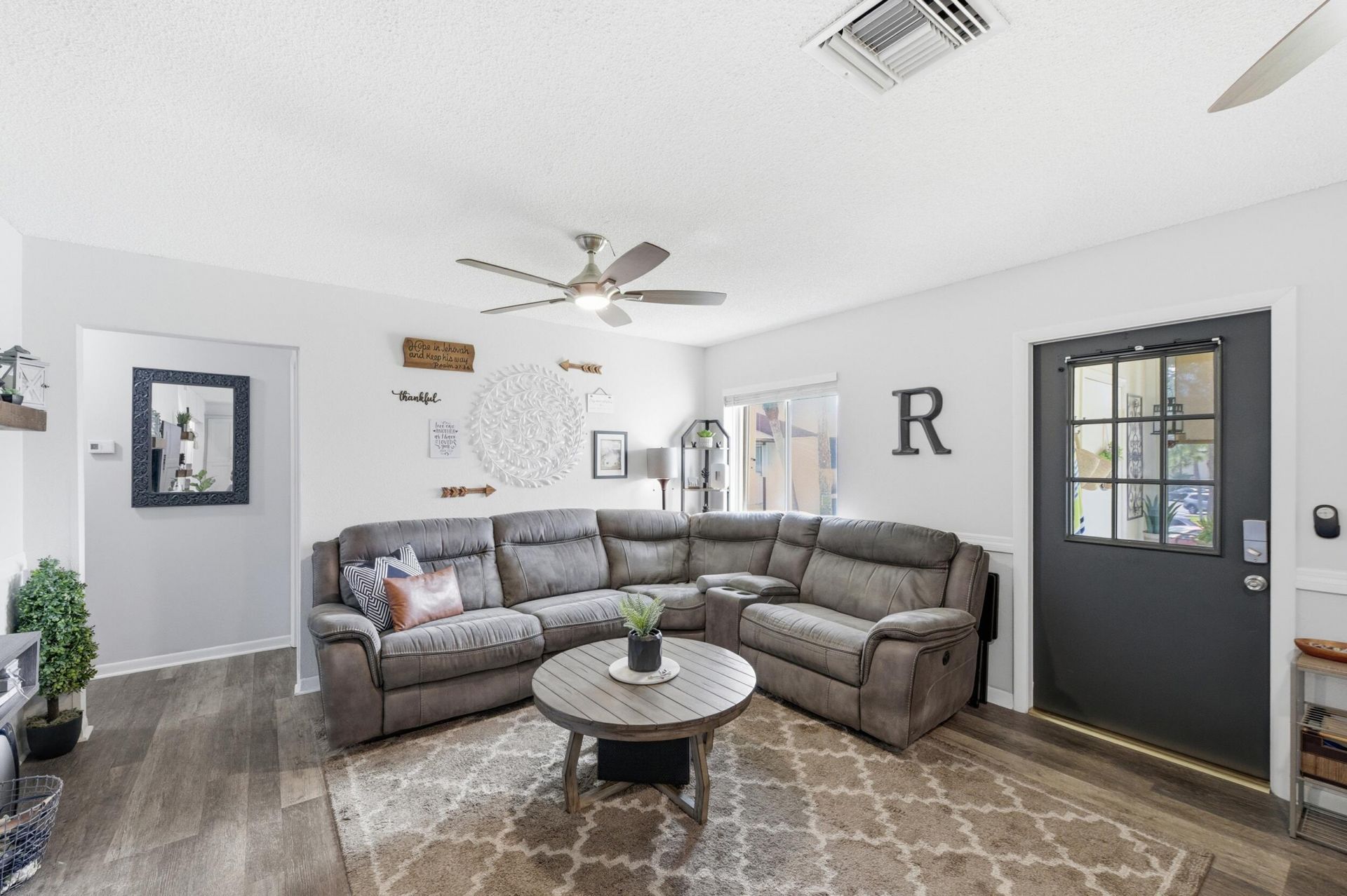 5883 La Paseos Drive, Unit D-2, Greenacres, FL 33463 Photo