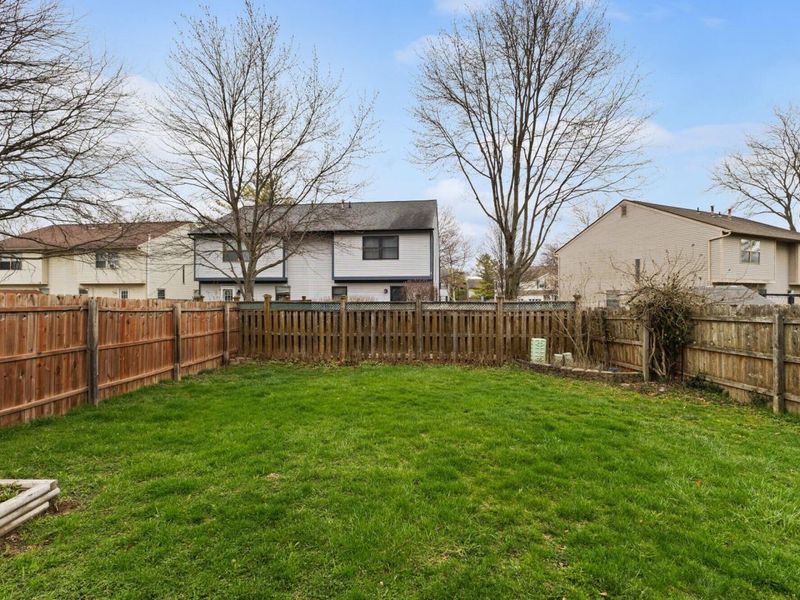 4840 Briston Drive, Columbus, OH 43221 Photo 2