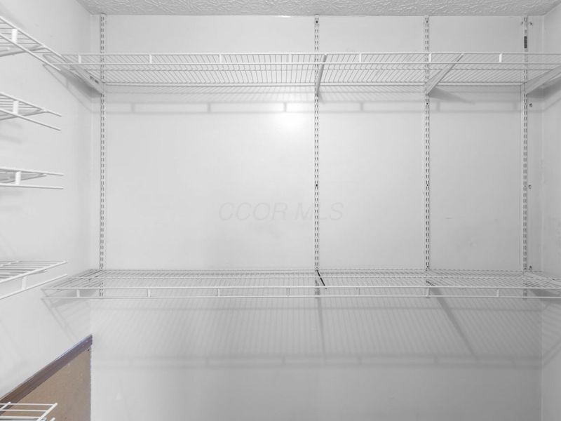 4840 Briston Drive, Columbus, OH 43221 Photo 21