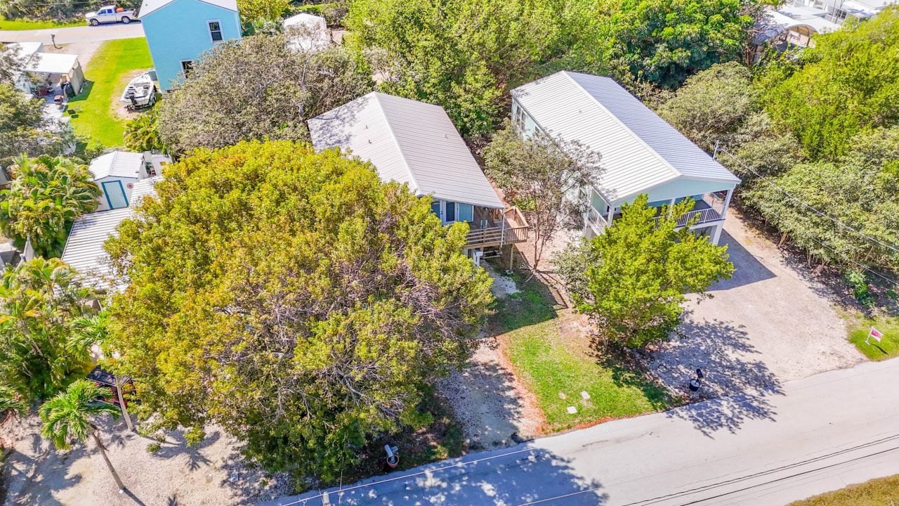 31042 Avenue J, Big Pine Key, FL 33043 Photo