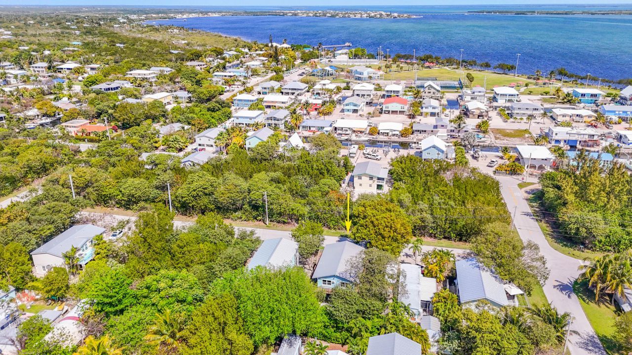 31042 Avenue J, Big Pine Key, FL 33043 Photo