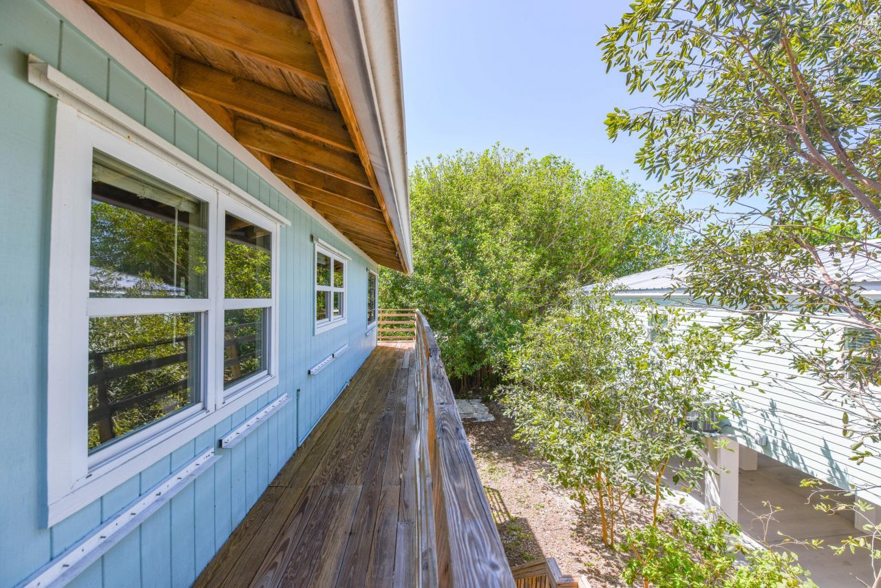 31042 Avenue J, Big Pine Key, FL 33043 Photo