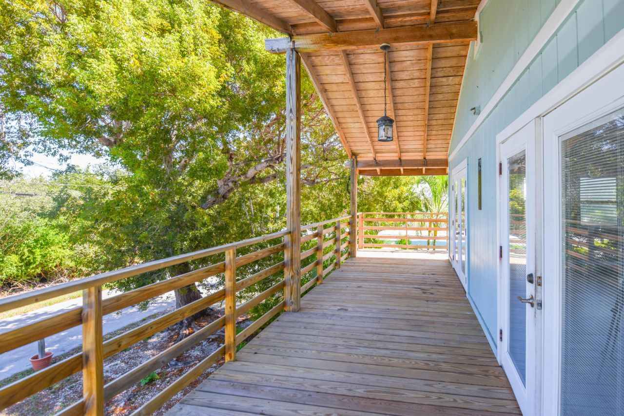 31042 Avenue J, Big Pine Key, FL 33043 Photo