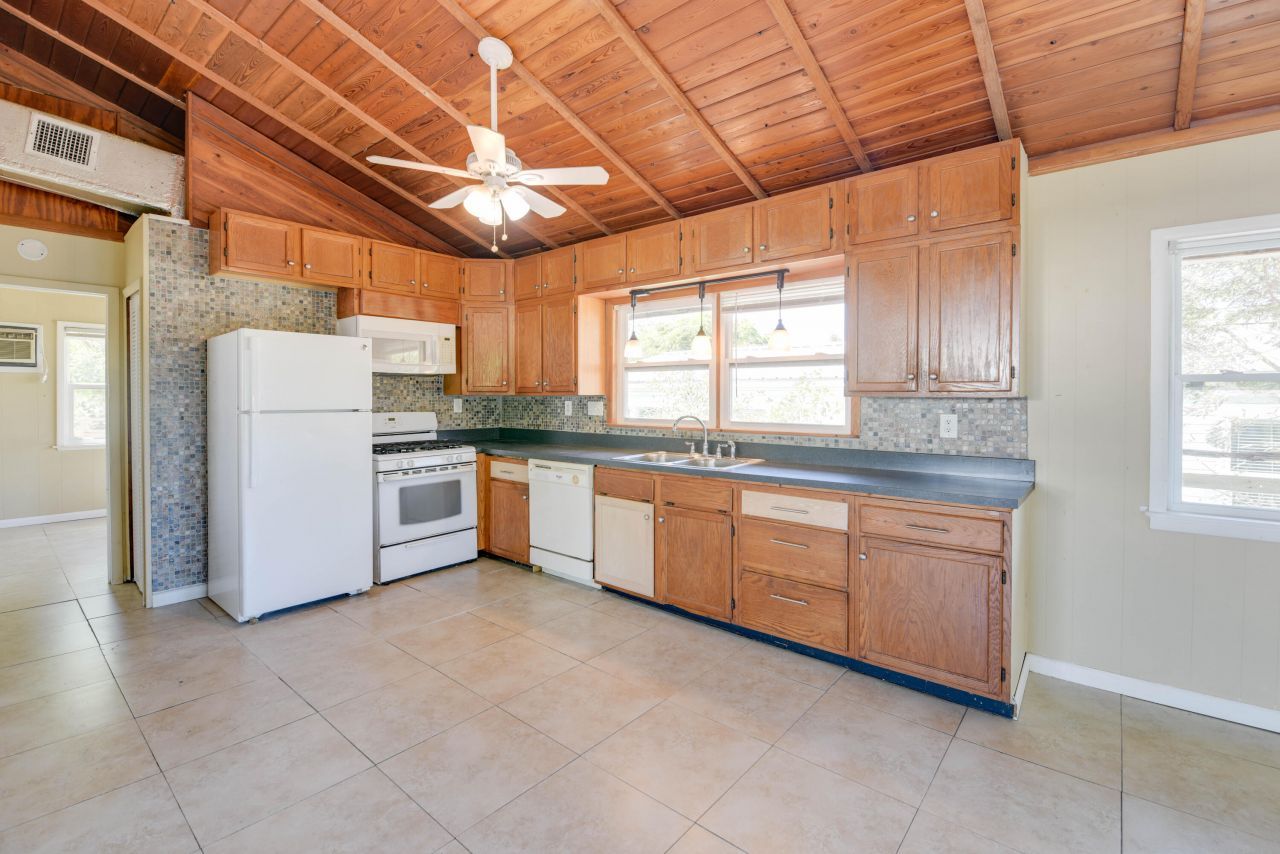 31042 Avenue J, Big Pine Key, FL 33043 Photo