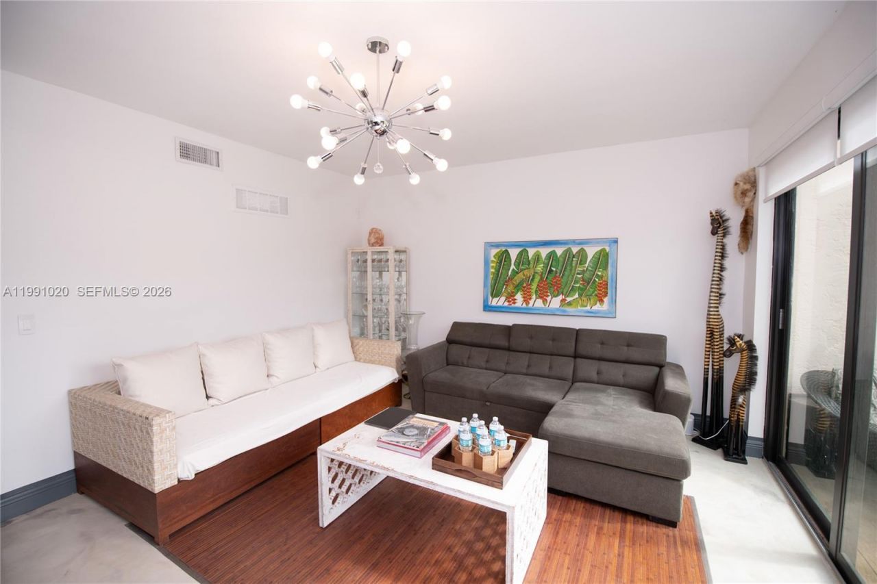 8694 Via Reale , Unit 3, Boca Raton, FL 33496 Photo