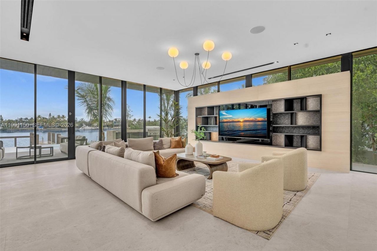 535 N Shore Dr, Miami Beach, FL 33141 Photo