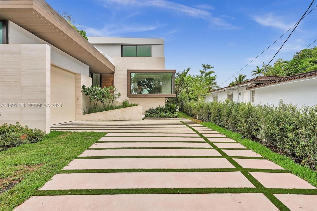 535 N Shore Dr, Miami Beach, FL 33141 Photo