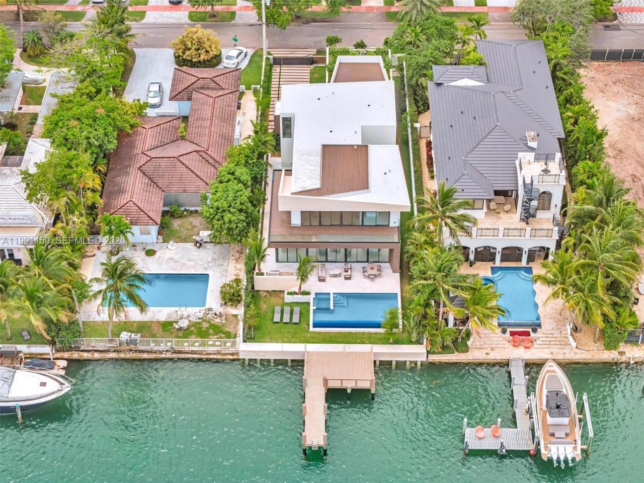 535 N Shore Dr, Miami Beach, FL 33141 Photo