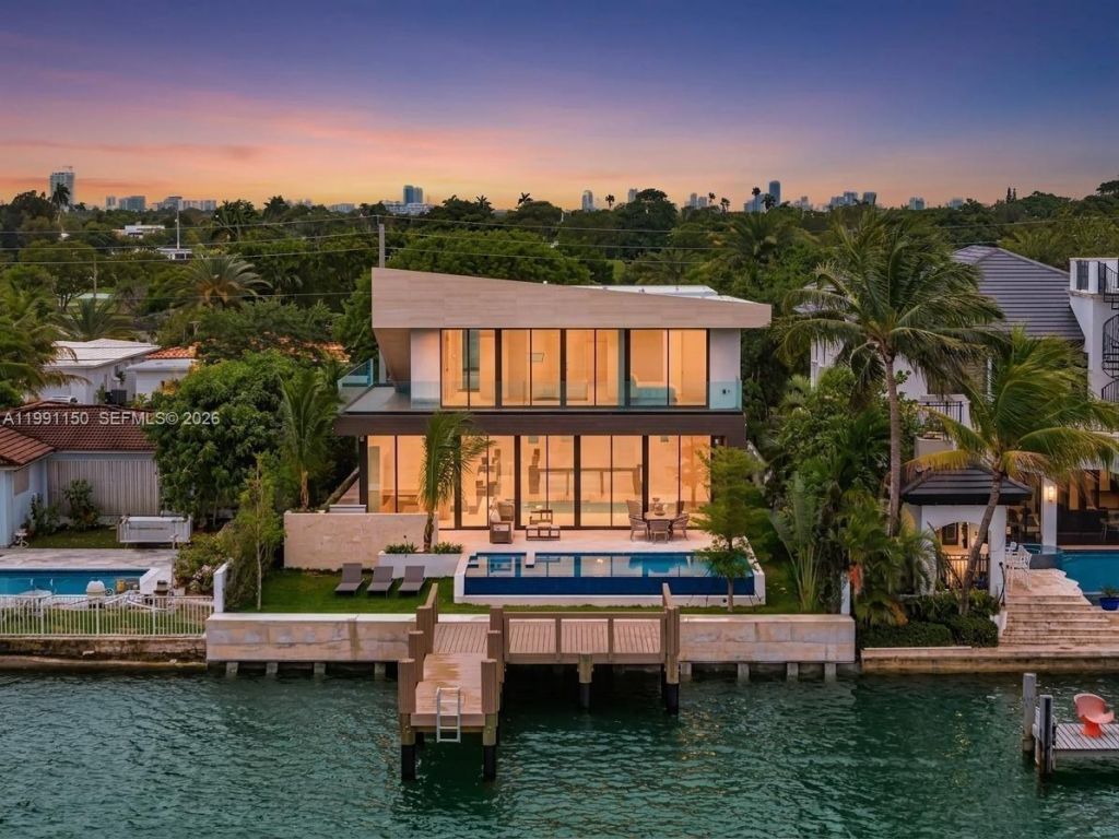 535 N Shore Dr, Miami Beach, FL 33141 Photo
