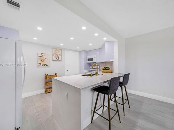 2100 S Ocean Dr , Unit 5B, Fort Lauderdale, FL 33316