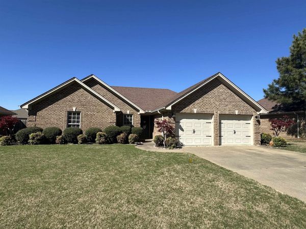 2013 Rosedale St, Muscle Shoals, AL