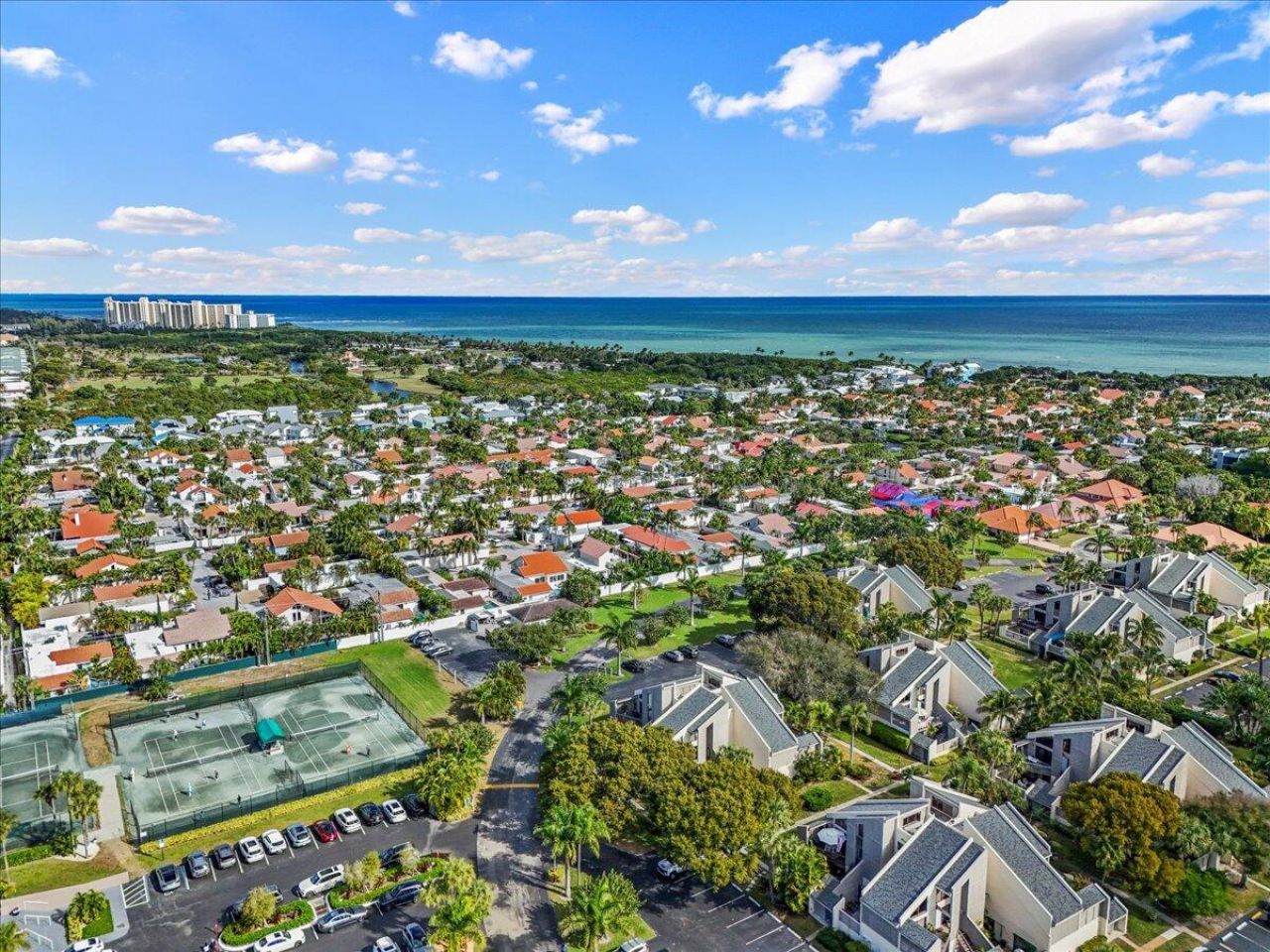 1605 Us-1, Unit 1f, Jupiter, FL 33477 Photo