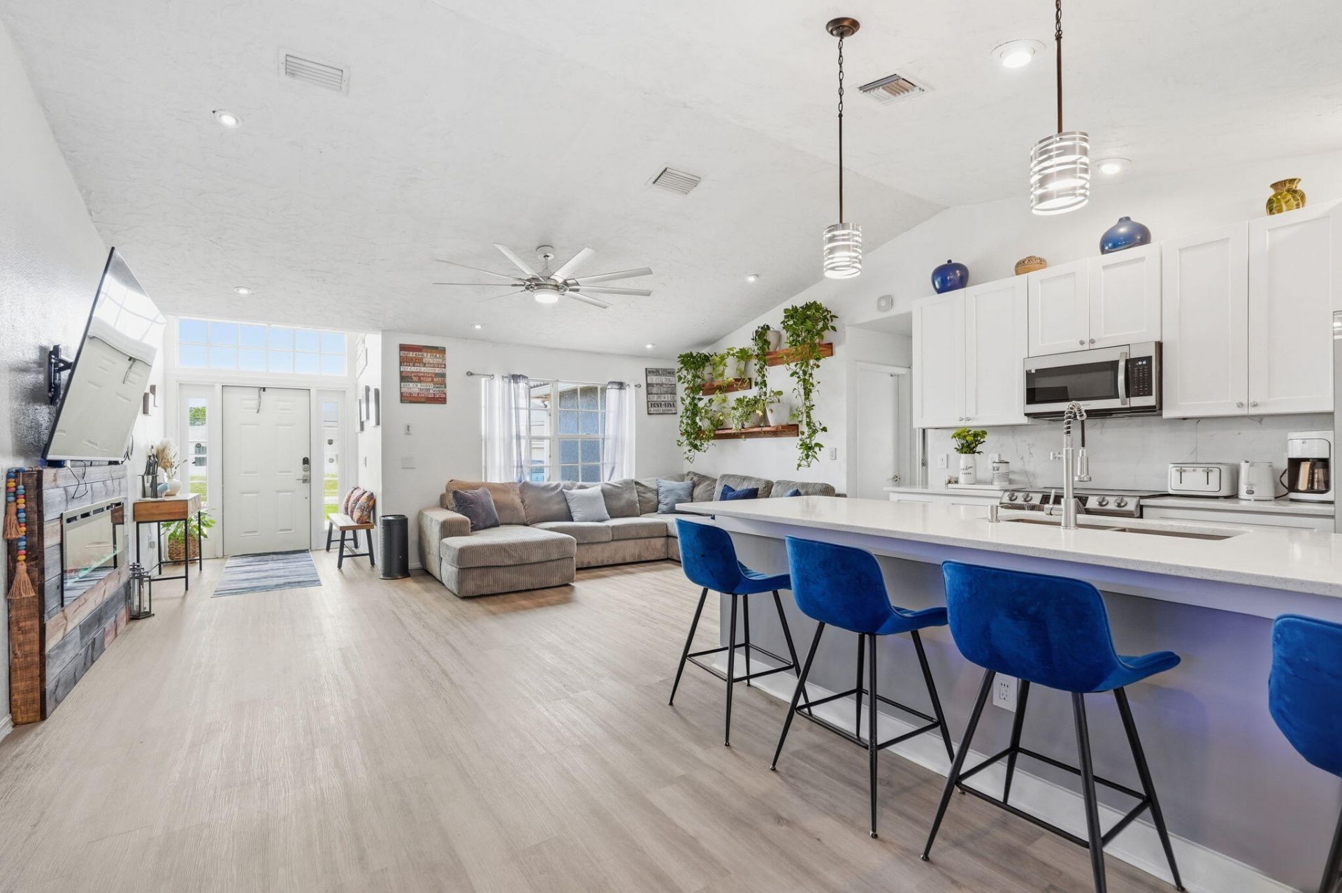 494 SW Paar Drive, Port Saint Lucie, FL 34953 Photo