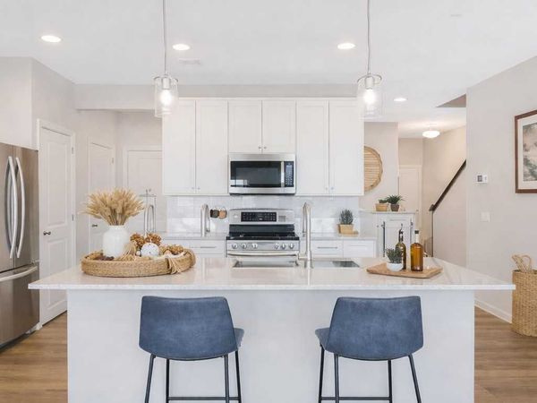 9541 4th Street N, Lake Elmo, MN 55042